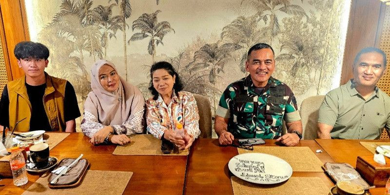 Tokoh Masyarakat Kotamobagu Temui Kolonel Edward Sitorus, Bintang TNI di Medsos