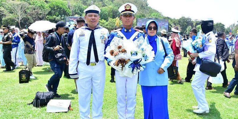Momen Membanggakan Kopka Supriyadi, Putranya Resmi Jadi Prajurit Taruna