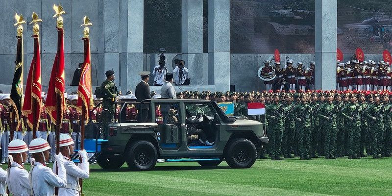 Beranda Ruang Diskusi Apresiasi HUT ke-81 TNI Sederhana, Serukan Hapus Budaya Feodal