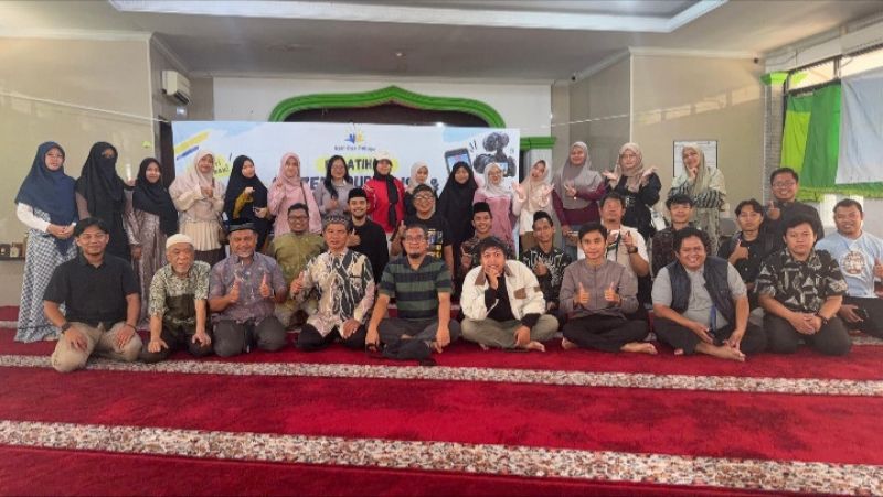 Kolaborasi Jurnalis Senior-Konten Kreator Cetak Generasi Muda Kritis, Kreatif dan Dekat dengan Masjid