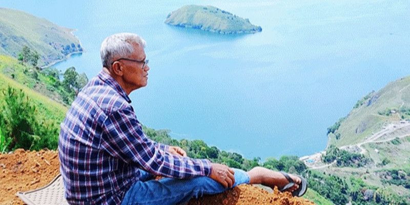 Dolok Pusuk Buhit dan Mangkuk yang Dibuang