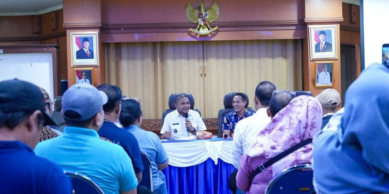 Camat Makasar Ajak Warga Pilah Sampah dari Rumah 
