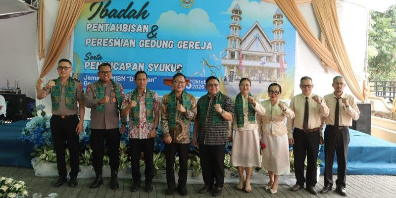 Kapolres Kotamobagu Hadiri Peresmian Gereja GMIBM Dayanan, Teguhkan Semangat Toleransi