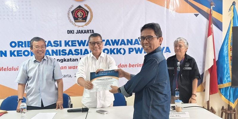 Buka OKK Angkatan 25-2026, Ketua PWI Jaya: Wartawan Harus Bisa Menulis