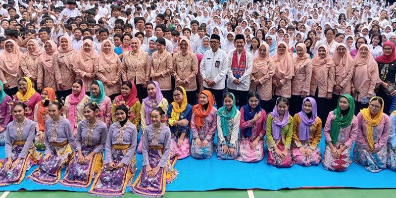 DWP Kemenbud RI Sambangi SMP N 19 Sampaikan Program Mengajar