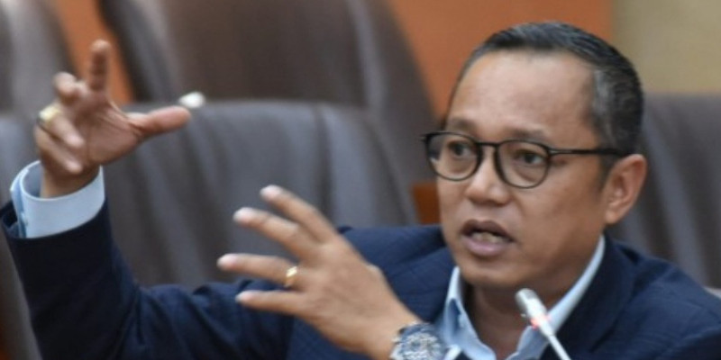 Putusan MK Soal Penyetaraan Ijazah Tidak  Sah, Deddy Sitorus Minta Gibran Mundur 