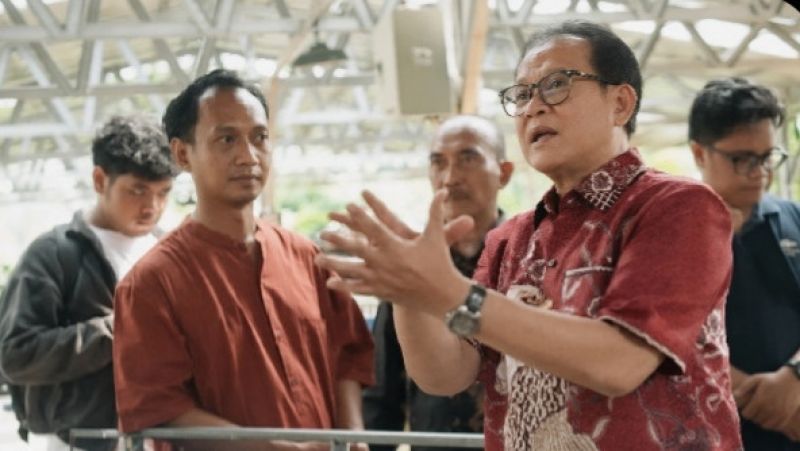 Temukan Kunci Sukses di Desa Belawa, Prof. Rokhmin Bongkar Biang Kerok Gagalnya 70 Persen Bantuan Bioflok KKP